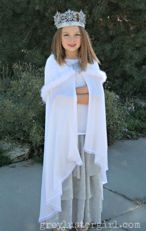 DIY Snow Princess Halloween Costume - Ice Princess Costume, Snow Costume, Snow Queen Costume, Ice Queen Costume, Handmade Halloween Costumes, First Halloween Costumes, Winter Costume, Princess Halloween, World Book Day Costumes