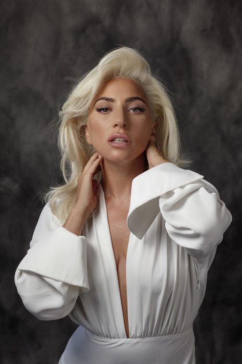 Stephanie Germanotta, Lady Gaga Photos, Lady Gaga Pictures, Platinum Blonde Hair, A Star Is Born, Hold My Hand, Mode Ootd, Platinum Blonde, Audrey Hepburn