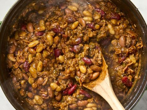 "Cowboy Beans" Is the Summer Side That Won't Even Last 10 Minutes at a Barbecue — Kitchn Texas Chili Recipe, Barbecue Side Dishes, Texas Chili, Cowboy Beans, Timmy Time, Popular Side Dishes, Nyt Cooking, Gazpacho, Pork Ribs