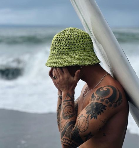 Crochet Caps For Men, Crochet Bucket Hat For Men, Crochet Bucket Hat Men, Bob Crochet, Cm Studio, Bucket Hat Crochet, Crochet Men, Funky Hats, Crochet Business