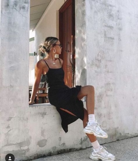 10 Summer Fashion Pieces You Need In Your Wardrobe This Year - Society19 여름 스타일, Populaire Outfits, Looks Street Style, Ținută Casual, Modieuze Outfits, Fashion Pieces, Mode Inspo, Looks Chic, 가을 패션