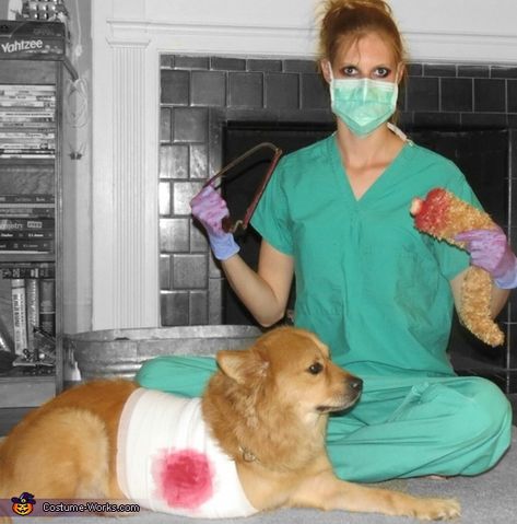 Surgery gone wrong, with a three-legged dog. Veterinarian Costume, Dog And Owner Costumes, Best Dog Costumes, Halloween Costumes 2014, Matching Halloween Costumes, Halloween Coustumes, Costume Works, Pretty Halloween Costumes, Diy Dog Costumes