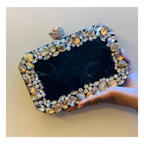 Heavy MOP (Mother Of Pearl) Embellished Resin Clutch Bag 👝 Size - 7 by 5 inch approx Knob - Silver With sling chain Back side plain Code: 0/T15FS Without Name ₹1999/- With Name ₹2099/- Freeship within India ✈️ 8-10 days dispatch time For Heavy Chain ₹50/- extra will be chargeable Shipping worldwide 🌍 DM to order #weddings #jewellery_by_rohika #bridalclutches #rohika #indianwedding #embroideredclutch #clutches_by_rohika #weddingclutch #stonework #resinclutches Resin Clutch Bag, Simple Suit Designs, Resin Clutch, Sabyasachi Bride, Trendy Purses, Embroidered Clutch, Heavy Chain, Women's Bags By Style, Wedding Clutch