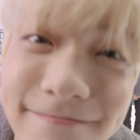 When You Smile, Kpop Aesthetic, K Idols, Cute Icons, Pop Group, Love Of My Life, Cute Pictures, Boy Groups, Close Up