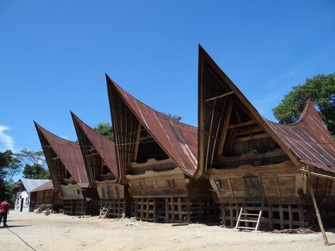 Batak Toba Buhit village on Samosir Island in Lake Toba Batak Toba, Lake Toba, George Lopez, Art Models, Eagle Mountain, Dragon Boat Festival, The Aesthetics, Dragon Boat, House Architecture