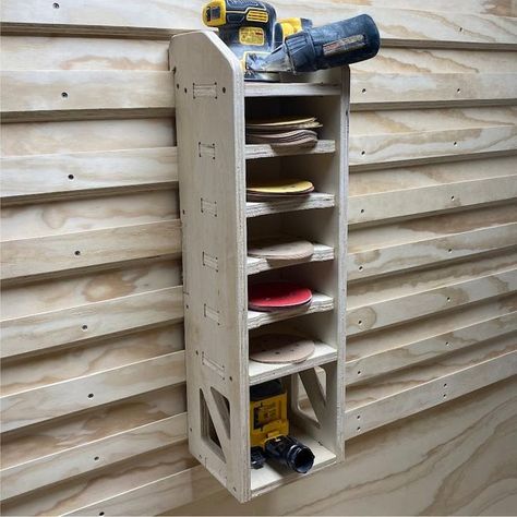 Facebook Wood Tool Organizer, Connex Shop, Cleat Wall Storage, French Cleat Tool Holders, French Cleat Ideas, Sandpaper Organizer, Wood Cnc Projects, French Cleat Tool Storage, Sandpaper Storage