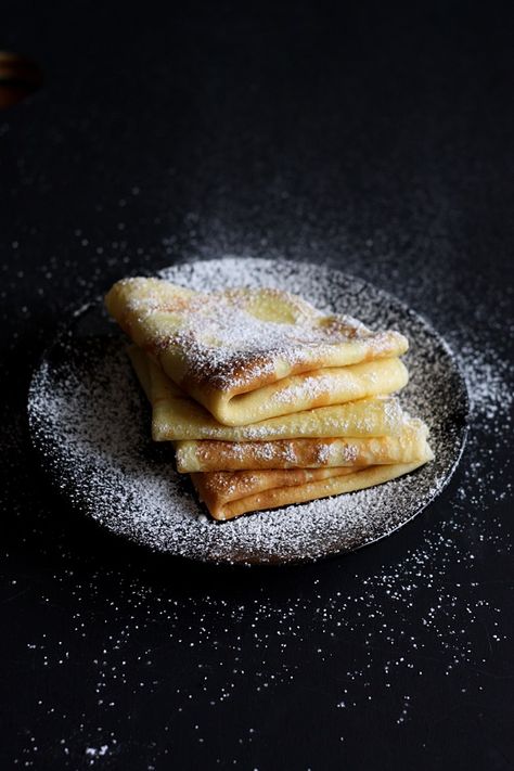 Austrian Palatschinken Cinnamon Applesauce, Sweet Lunch, 2023 Food, Dark Food, Pancakes Breakfast, Dark Food Photography, Austrian Recipes, Crepe Recipes, Easy Brunch