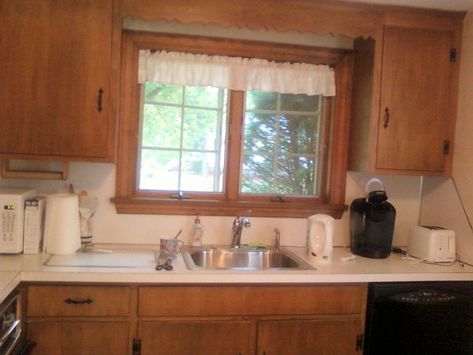 70s Kitchen Cabinets, Refacing Cabinets, Cramped Kitchen, Kitchen Cabinet Refacing, Replacing Cabinets, Kitchen Refacing, 70s Kitchen, Refacing Kitchen Cabinets, Refinish Kitchen Cabinets