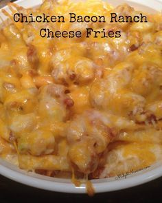 Chicken Bacon Ranch Cheesy Fries made with bacon, chicken nuggets, ranch dressing, and lots and lots of cheese! Oh yum! Chicken Bacon Ranch Fries, Bacon Ranch Fries, Loaded Cheese Fries, Ranch Fries, Cheese Fries Recipe, Cheesy Fries, Fries Recipe, Chicken Bacon Ranch, Cheese Fries