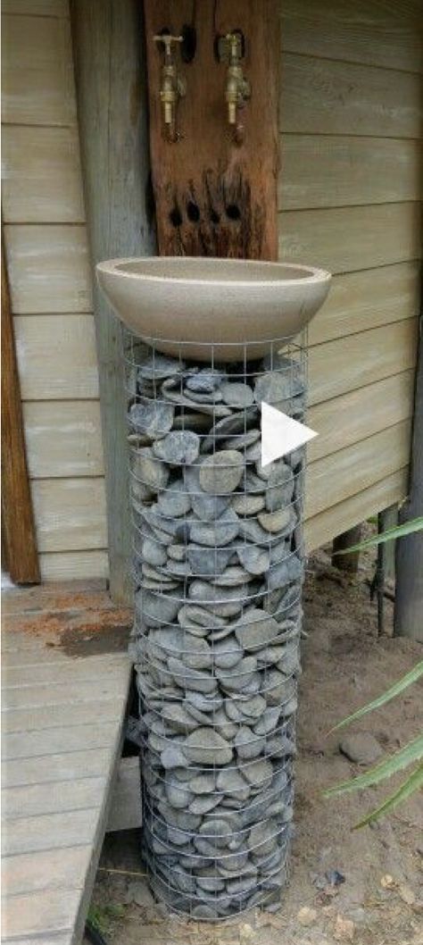 Garden Sink, Outdoor Bathroom Design, Outdoor Sinks, Deck Decorating Ideas, Deck Decorating Ideas On A Budget, Outdoor Bathrooms, Diy Deck, Perfect Plants, Garden Art Diy