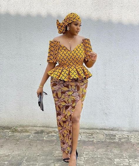 ecd62de20ea67e1c2d933d311b08178adesc47213677ri African Skirt, Ankara Dress Designs, Ankara Dress Styles, Afrikaanse Mode, African Wear Dresses, African Print Dress Designs, African Fashion Traditional, African Fashion Ankara, African Fashion Modern