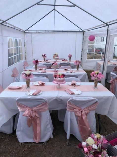 Tent Set Up Ideas Inside Party, Country Sweet 16, Pink Quince Theme, Quince Planning, Sweet 16 Winter, Hello Kitty Birthday Theme, Quince Decor, Sweet 15 Party Ideas Quinceanera, Sweet 15 Party Ideas