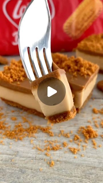 Lotus Biscoff Pudding Recipe, Victoria Sandwich Cake, Lotus Cake, Lotus Biscuits, Biscoff Cake, Biscoff Cheesecake, Frosting Recipes Easy, Biscoff Spread, Cheese Tarts