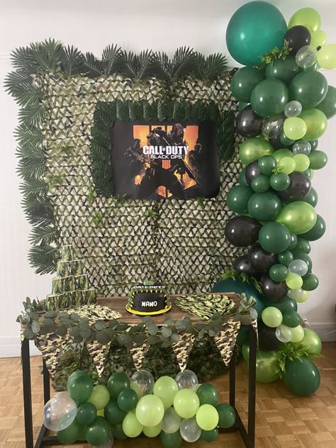 Army Balloon Arch, Camo Balloon Arch, Camouflage Birthday Party, Army Birthday Parties, Military Party, Army's Birthday, Balloon Tower, Army Party, Party Centerpieces