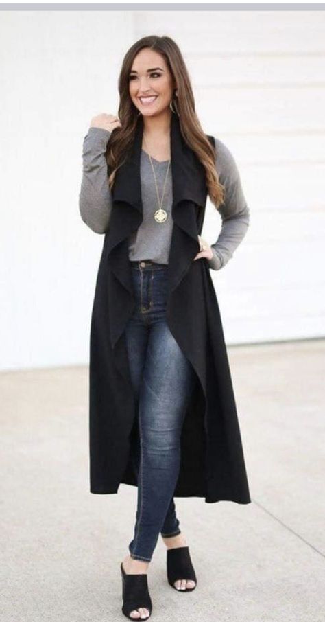 Duster Vest Outfits, Long Vest Outfit Fall, Blazer Vest Outfit, Long Vest Outfit, Long Blazer Vest, Fall Vest Outfits, Black Duster, Duster Vest, Vest Outfit