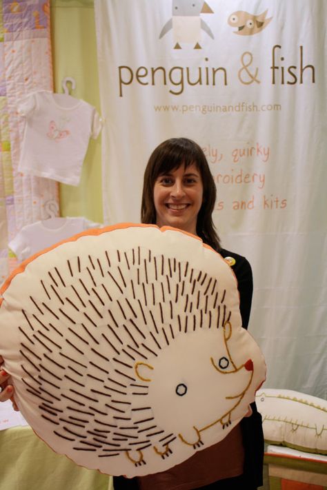 Penguin & Fish: I'm in the Storque! Hedgehog Quilt, Hedgehog Pillow, Embroidery Patterns Ideas, Hedgehog Craft, A Hedgehog, Patterns Ideas, Diy Pillows, Animal Crafts, Embroidered Pillow