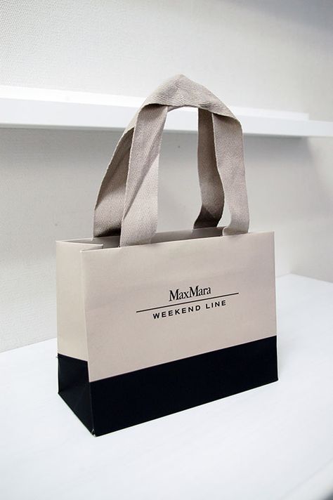 Shopping Packaging, Packaging Paper Bag, Luxury Paper Bag, Shoping Bag, Custom Mailer Boxes, Shopping Bag Design, Retail Bag, Paper Bag Design, Graphic Fashion