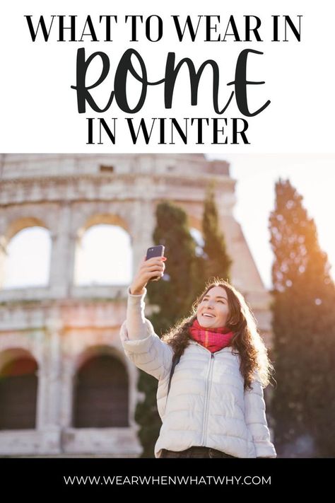 Woman taking selfie at Colosseum in Winter Rome Outfits Winter, Italian Winter Fashion, How To Dress In Italy, Outfits To Wear In Italy, Rome Italy Outfits, What To Wear In Rome, Rome In Winter, Outfits December, Rome In December