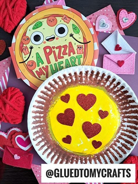 Paper Plate Pizza - add heart... - Glued to My Crafts Pizza Craft, Pre K Activities, Heart Stickers, Paper Plates, Glue, Activities For Kids, Pizza, Valentines Day, Valentines