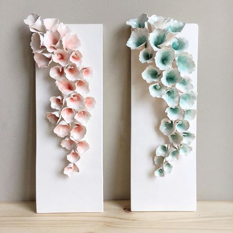 🤗🤗🤗 ok guys... help me pick which one I should donate to @kcartistscoalition!! Left or Right; Coral or Blue? Hanging Ceramics, Handbuilt Ceramics, Decor Marin, Wall Hanging Ceramic, Ceramic Plaque, Home Decor Sculptures, Decor Sculpture, Flowers Abstract, Clay Wall Art