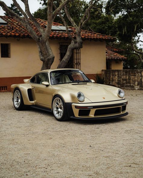 Turbo study looking perfect in the @singervehicledesign house. Can’t wait to see the commissions come to life and finally see some of these… | Instagram Porsche Singer Dls, Restomod Cars, Porsche Singer, Singer Porsche, Singer Vehicle Design, Car Aesthetics, Porsche Sports Car, Vw Scirocco, Porsche Club