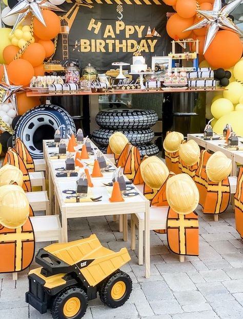 Kara's Party Ideas Construction Birthday Party | Kara's Party Ideas Construction Party Balloons, Trucks And Tiaras Birthday Party, Truck Party Ideas Boys, Little Boy Birthday Party Ideas, 4 Year Birthday Party Ideas Boy, Construction Birthday Party, Construction Site Birthday Party, Tools Birthday Party, Toddler Birthday Themes