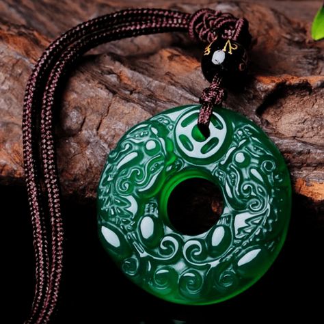 Faster shipping. Better service Crystal Reference, Fantasy Jewelry Magic, Carved Agate, Jewelry Magic, Necklace Drawing, Buckle Necklace, Fox Pendant, Carved Jade, Magical Jewelry