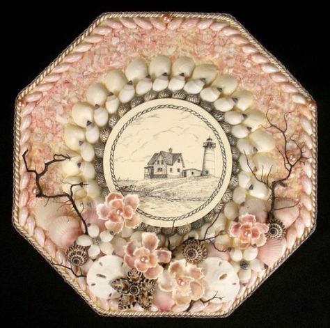 Mosaic Lighthouse, Vintage Shell Art, Sailor Valentines, Seashells Art, Shell Creations, Seashell Projects, Shell Flowers, Sailors Valentine, Miniature Scenes