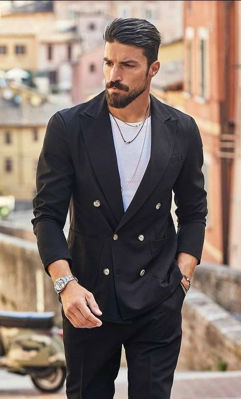 Older Mens Long Hairstyles, Beard Suit, Mens Hairstyles With Beard, Fashion Models Men, Gents Hair Style, Handsome Male Models, Gentleman Aesthetic, Beard Hairstyle, Urban Fashion Trends