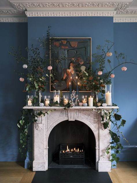 Christmas room decor: mantel display Heritage Colours, Dix Blue, Shades Of Dark Blue, Tricia Guild, Alternative Christmas, Colour Consultant, Alternative Christmas Tree, James White, Traditional Fireplace