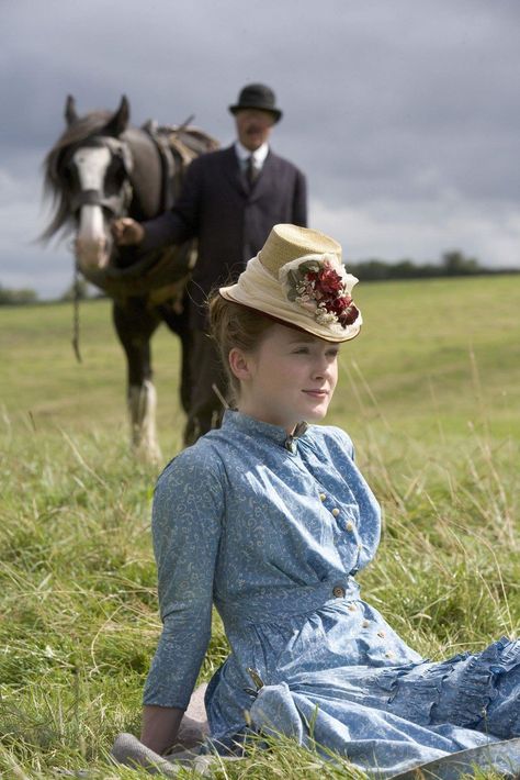 1890s Hats, Lark Rise To Candleford, Period Fashion, Midsomer Murders, Bbc Drama, Time Clothes, Country Wear, Costume Drama, British Tv