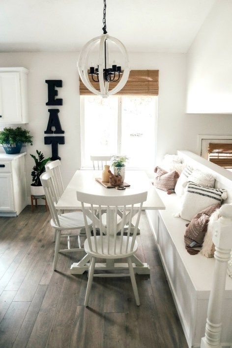 Making the Most of your Eat-In Kitchen with a Banquette | Nesting with Grace | Looking for a small dining room solution in a split level space? This built-in banquette is the perfect option to maximize seating for a large family even in a small space. Shop this space with the furniture and home accessories I used! #splitlevel #smallkitchen #smalldiningspace #banquette Dining Room Banquette, Kitchen Dining Room Combo, Small Dining Room, Nesting With Grace, Built In Banquette, Kitchen Banquette, Dining Room Combo, Banquette Seating, Split Level