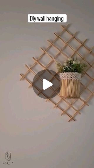 Bamboo Sticks Crafts, Sticks Crafts, Easy Wall Hanging, Fashion Crochet, Instagram Diy, Craft Handmade, Easy Wall, Craft Stick Crafts, Handmade Art