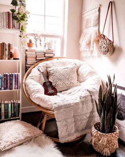 Cozy Reading Corners, Girls Dorm Room, Boho Room, Reading Corner, Room Decorating, Space Decor, Cozy Reading, Decorating Small Spaces, Dorm Room Decor