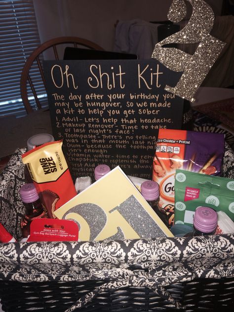 Girl's 21st birthday idea! 21st Birthday Cruise Ideas, Hangover Kit 21st Birthday, 21st Birthday Girl, 21st Birthday Presents, Birthday Morning, Hangover Kit, Birthday Inspo, Girls 21st, Birthday Trip