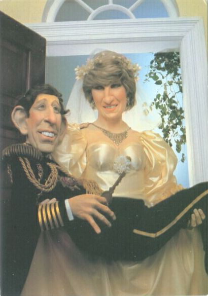 Spitting Image Puppets Canterbury Tales, Spitting Image, Marionette Puppet, Caricature Drawing, Weird Stuff, 1980s Fashion, Princesa Diana, Hello Dolly, World Leaders