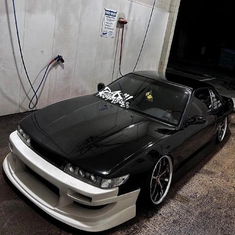 Escape Car, Nissan Gtr R34, Slammed Cars, Pimped Out Cars, Street Racing Cars, Tuner Cars, Japan Cars, Nissan Gtr, Pretty Cars