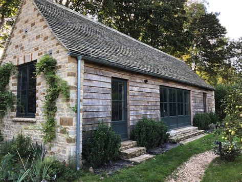 Garden Cottage, 2 bed nr Soho Farmhouse, Cotswolds - Guesthouses for Rent in Oxfordshire, England, United Kingdom - Airbnb Soho Farmhouse Interiors, New England Cottage, Cotswold House, British Cottage, Cotswolds Cottage, Soho Farmhouse, Oxfordshire England, Cotswolds England, Small Tiny House