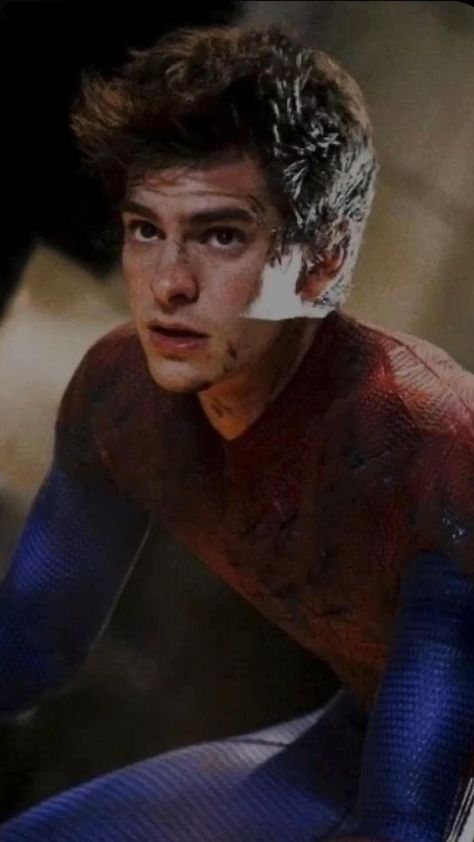 Andrew Garfield As Spiderman, Spiderman Aesthetic Andrew Garfield, Hot Celebrity Actors Men, The Amazing Spiderman Aesthetic, Andrew Garfield Spiderman Aesthetic, Andrew Garfield Aesthetic, Andrew Spiderman, Spiderman Andrew Garfield, Spider Man Andrew Garfield