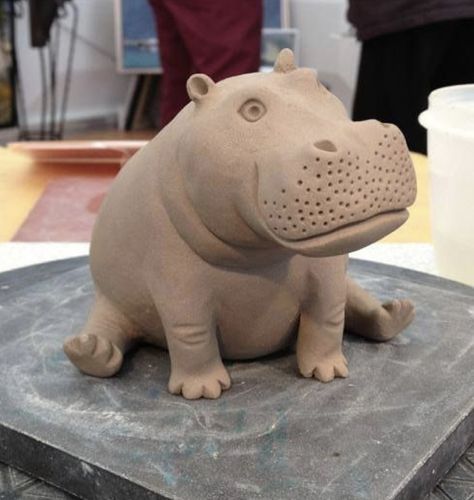 Clay Projects Kids, Ceramic Art Ideas, Easy Clay Sculptures, Pottery Animals, Ceramic Art Sculpture, Hand Built Pottery, Clay Animals, Ceramic Animals, Diy Pottery