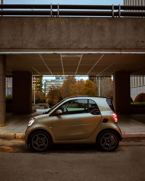 Smart Car Fortwo, Mercedes Smart, Dream Things, Smart Fortwo, Smart Auto, Power Cars, Smart Car, German Cars, Car Photos