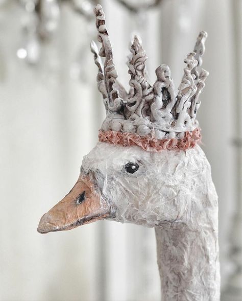 Paper Mache Animals, Paper Mache Clay, Paper Mache Art, Paper Mache Sculpture, Paper Mache Crafts, Wonderful Time Of The Year, Fabric Birds, Animal Heads, Paper Clay