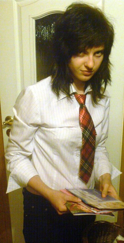 Go well with And Tie Emo Check more at https://howcandothis.com/manstyle/go-well-with-and-tie-emo/ Emo Formal Outfit, Outfits With Ties, Emo Shirt, Emo Shirts, Girl Emo, Tie Outfit, Tartan Tie, Outfit School, School Uniform Fashion