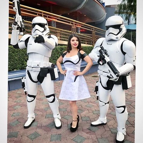 ✨ 🌌 "Aren't you a little short to be a stormtrooper?"💫 I had so much fun yesterday at @Disneyland! I also bumped into a couple stormtroopers, met Vader & Chewy, & saw the launchbay! What a day...I'm also excited to show guys my new Starwars cosplay I'm working on this weekend! ✨Lovely trooper dress by @heruniverse Disneybound Stormtrooper, Storm Trooper Cosplay, Star Wars Stormtrooper Costume, Life Size Storm Trooper, First Order Stormtrooper, New Star Wars, Disney Pictures, Disneyland, Star Wars