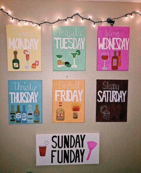 Frat House Decor, Babe Cave Ideas, Cool Basement Ideas, Hangout Room, College Apartments, Girl Cave, College House, College Bedroom, Game Room Basement