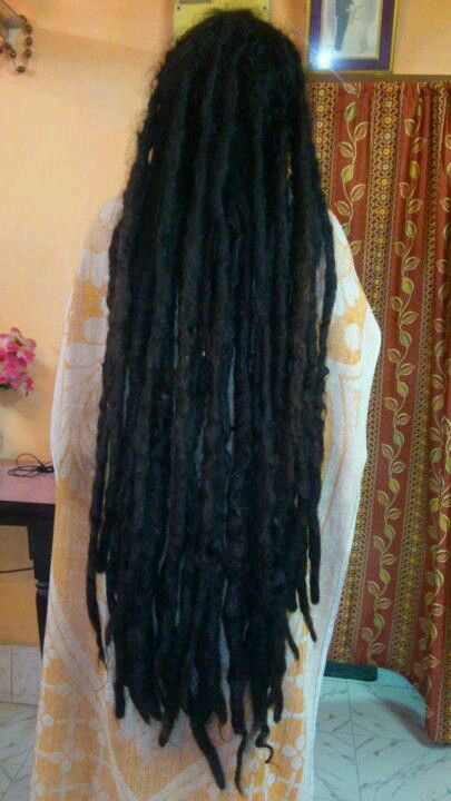 Just washed- so heavy Female Locs, Thick Dreadlocks, Colorful Locs, Black Dreadlocks, Thick Dreads, Thick Locks, Long Dreadlocks, Women Locs, Long Locs