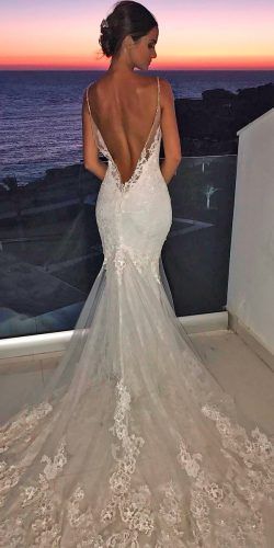 mermaid wedding dresses lace low back spaghetti straps with train enzoani Mermaid Wedding Dresses, Back Wedding Dress, Wedding Gowns Mermaid, Dream Wedding Ideas Dresses, Backless Wedding, Lace Mermaid, A Wedding Dress, Wedding Dress Trends, Lace Mermaid Wedding Dress