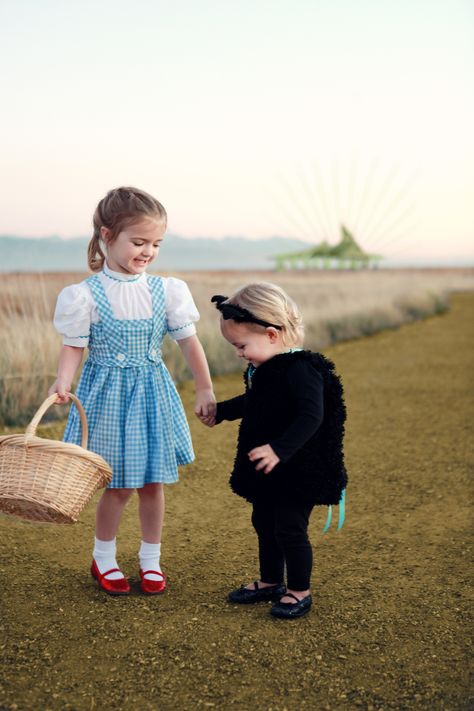 Dorothy and Toto Costume Dorothy And Toto Costume, Dorothy Halloween, Dorothy Halloween Costume, Dorothy And Toto, Dorothy Costume, Star Costume, Baby Costume, Hollywood Star, Baby Costumes