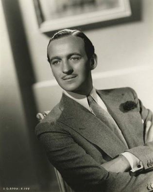 David Niven Old Film Stars, David Niven, Classic Actors, Hollywood Music, Hollywood Men, Star David, Dapper Dan, Don Juan, Famous Stars