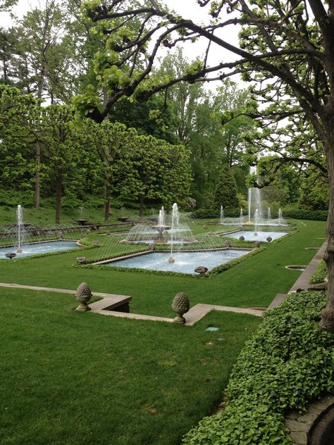 My favorite place ...Italian Water Garden at Longwood Italian Water Feature, Round Fountain Landscaping, Italian Backyard, Italian Water, Roman Garden, Round Pool, Water Fountains Outdoor, Longwood Gardens, Most Beautiful Gardens